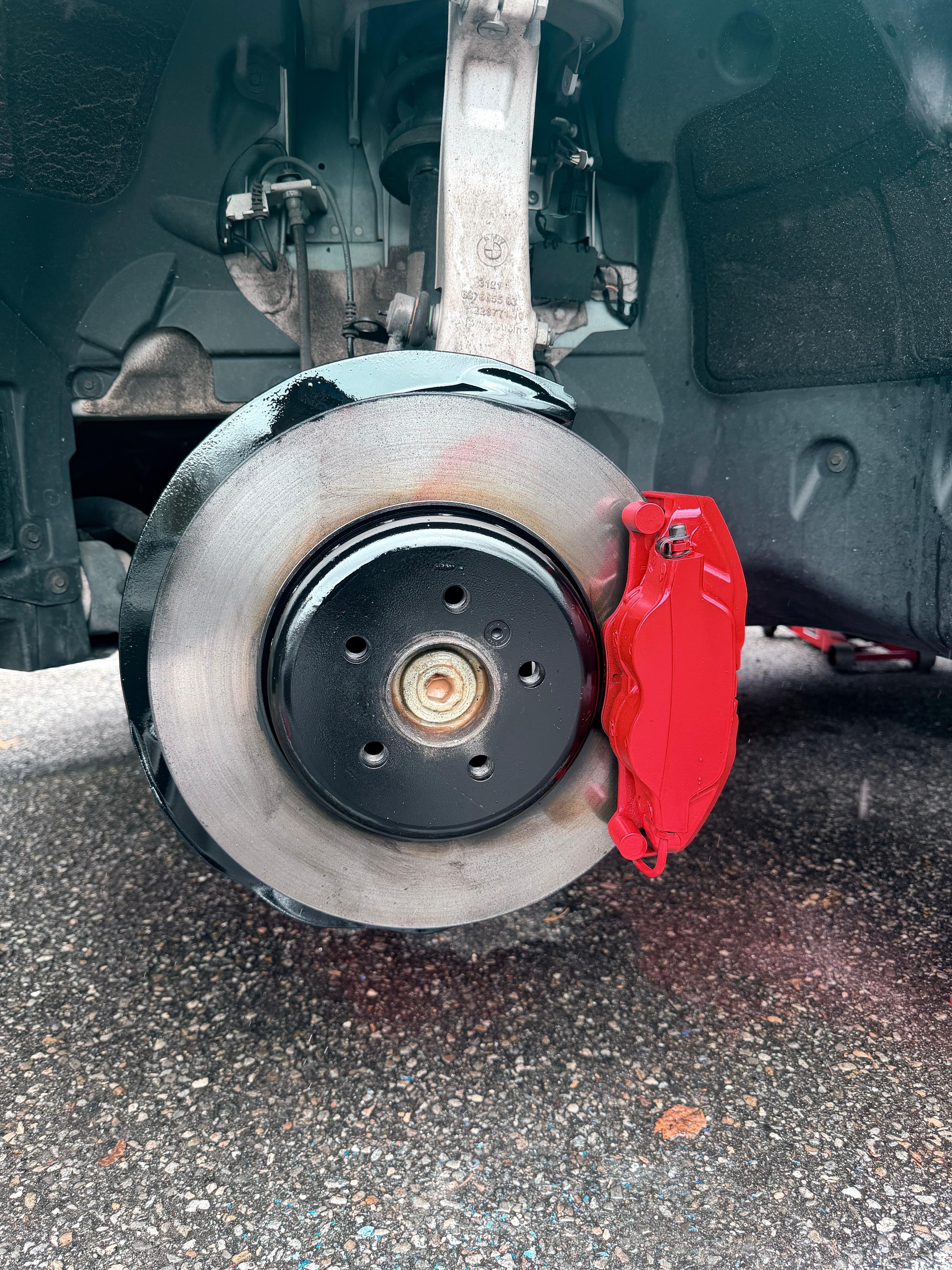 Red caliper — BMW rotor service